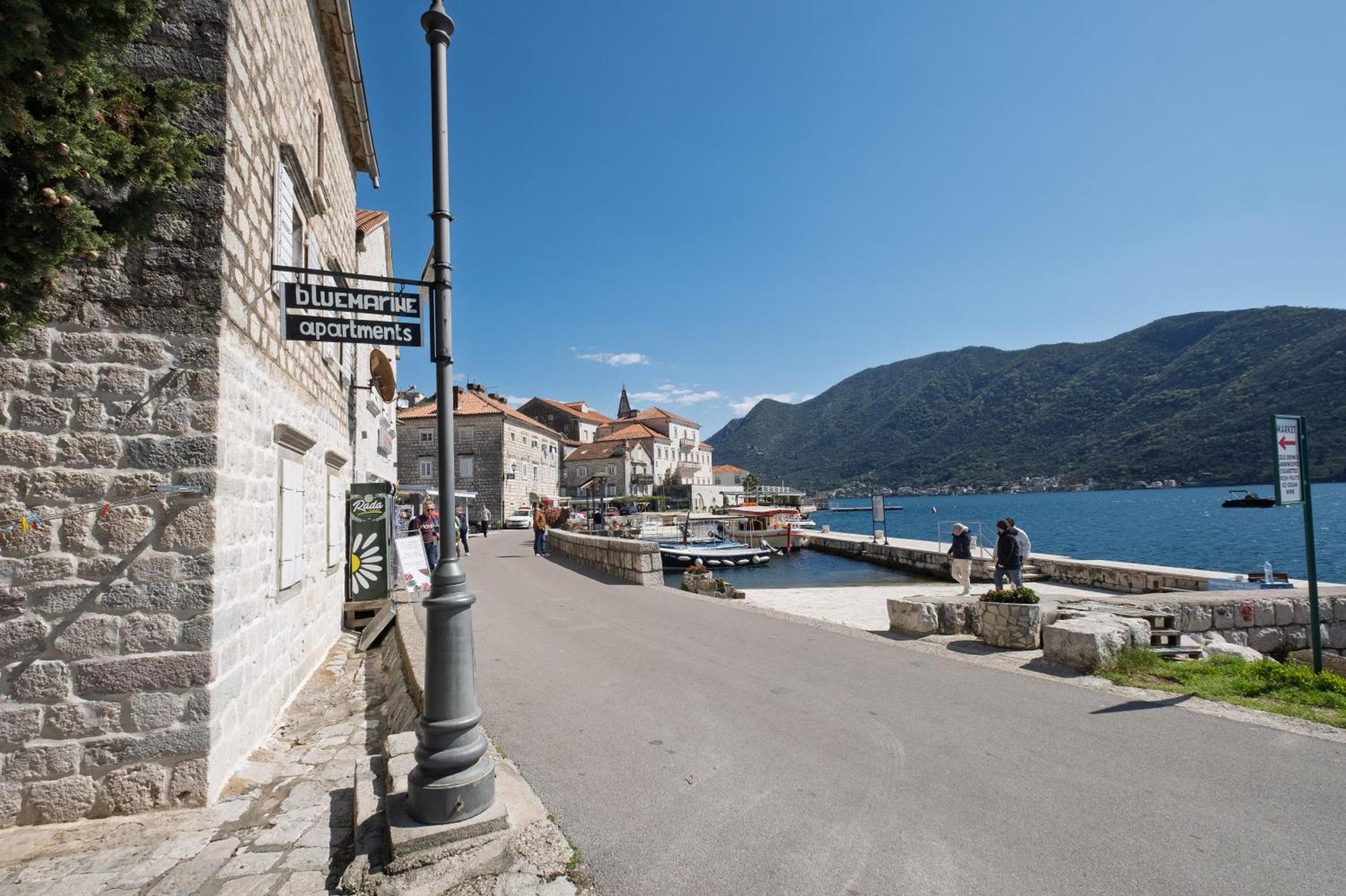 Bluemarine Rooms & Apartments Perast Bagian luar foto