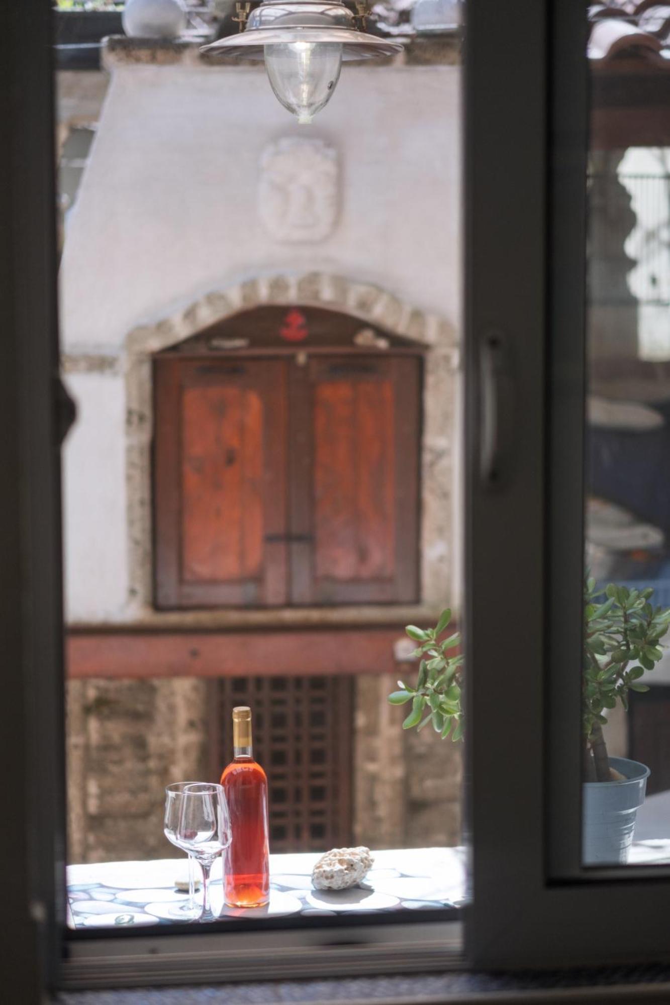 Bluemarine Rooms & Apartments Perast Bagian luar foto